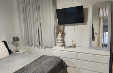 Apartamento nuevo con parking y piscina gratis - Photo 37