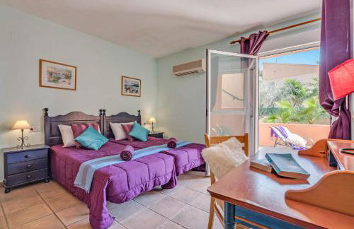 Villa Mar Flores by Villa Plus - Photo 22