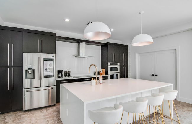 6BR Sleeps 15 Pool BBQ Firepit Games Stables More! - Foto 25