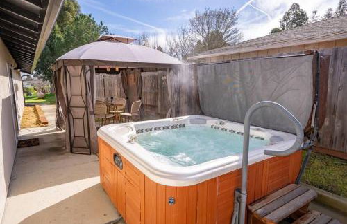 Rancho Vino- two master bedrooms - Photo 32