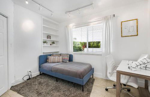 Spacious Miami Home with Private Pool & Parking - Foto 19