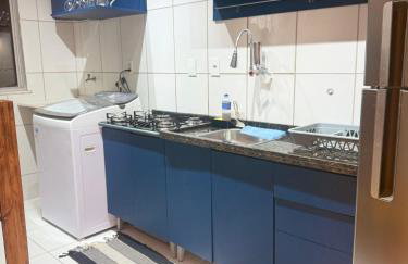 Apartamento 100 metros da praia com piscina - Foto 7
