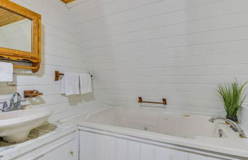 Five Acre Waterfront Retreat - Foto 29