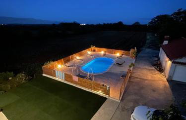 Holiday home “MARKO” with heated pool! - Photo 6