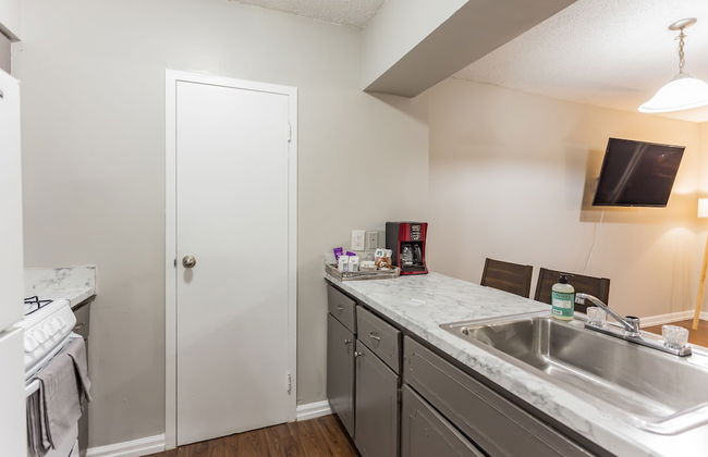 The River City Flats - Photo 77