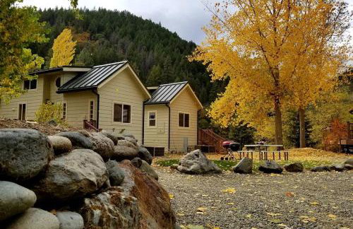 Charming Cottage Rental with Fabulous Views of the Trinity River in Northern California - Foto 41