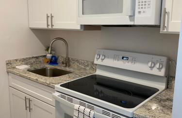 Upscale 1 Bedroom in Gadsden, AL - Photo 4