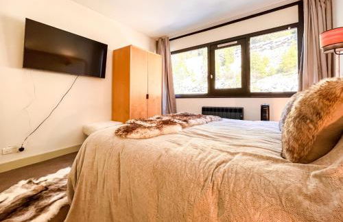 Large 2-Bedroom Apartment, Centre of Flaine Foret - Photo 24