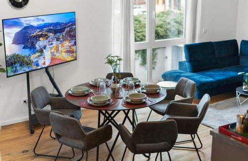 Lit Living - Luxury House - Box Spring - Parking - Exclusive Kitchen - Foto 39