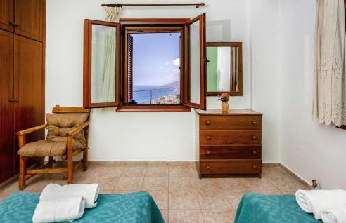 5 Bedroom Lovely Home In Agios Vasilios - Foto 30