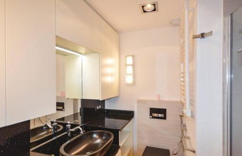 Exceptional Villa with Sea View, Pool & Privacy - Foto 35