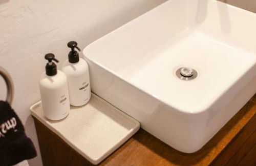 Classic & Cozy Apartments - Parking & Close to DW - Foto 41