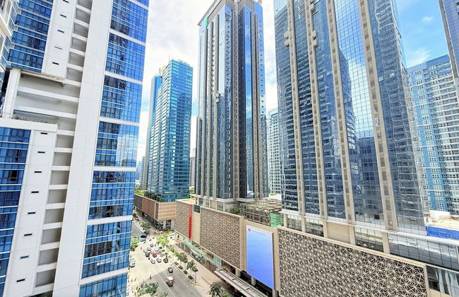 Uptown Parksuites 2 - Photo 68