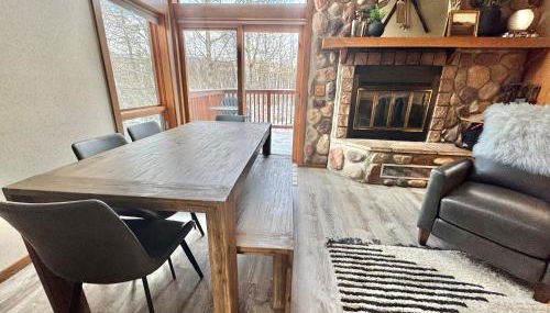 Cozy Townhome at Lutsen Mtn - Ski-in, Ski-out, Pool, Hot Tub, Fitness Center, resort amenities galore! - Foto 2