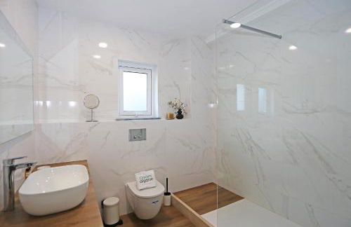 B61 - Carnation Sun Apartment in Lagos - Foto 23