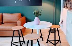 Rooftop Art Apartment, E-Roller,Ausblick,WLAN,TV, Netflix - Foto 1