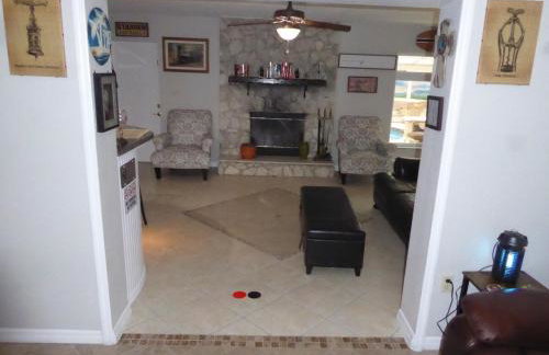 Perfecto Mundo 7, Orlando Area 6BR-2MB-3BR Indoor Pool, Ping Pong, Jacuzzi, Disney - Foto 21
