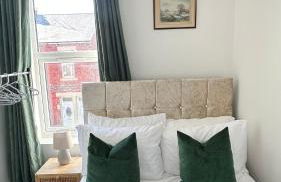 Jarrow Haven Contractor Family Stay with FREE Parking Sleeps 8 - Foto 25