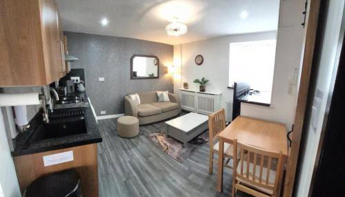 Town Centre Maisonette - Foto 3