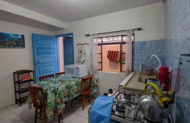 casa de praia em Itapoá SC a uma quadra da praia - Foto 44