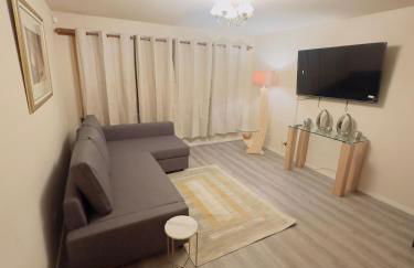 Modern & Cosy 3 Bedroom Inverkeithing home- Ideal for Edinburgh Dunfermline & St Andrews with Free Parking - Foto 24