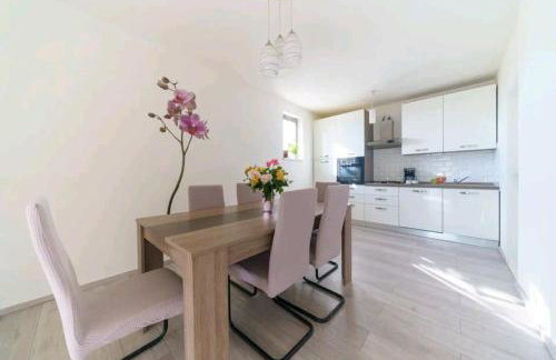 Family friendly house with a swimming pool Zemunik Donji, Zadar - 21653 - Foto 15