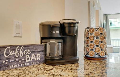 1 BR King- Rooftop Pool close to beach Casa Costa - Foto 11