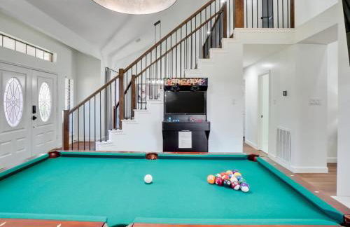 Modern Rustic Oasis Games Cinema UTD Plano Frisco - Photo 11