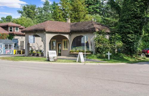 Luxe by the Lake - Pool Access - Photo 77