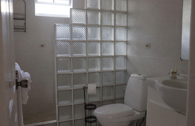 Ginger Lily 2-bed Suite at Sungold House Barbados - Foto 10