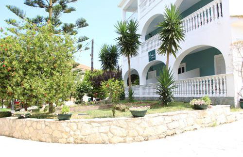 Smile's Studios - Photo 34