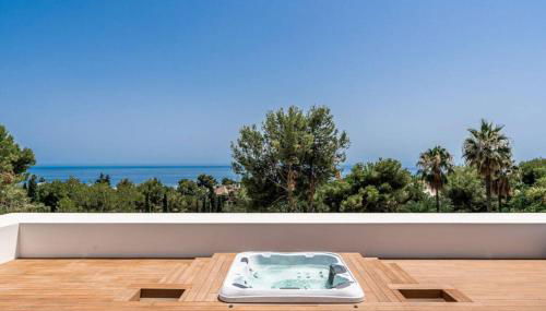 Villa LA 5 bedroom Villa in Sierra Blanca, Marbella - Foto 3