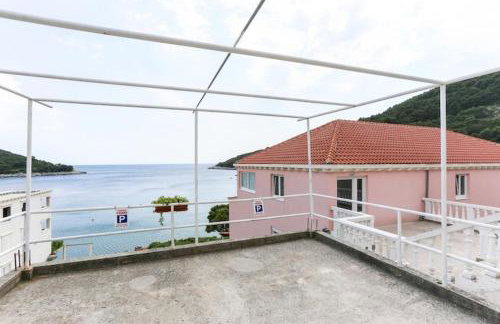Apartmetns Franka Saplunara-One-Bedroom Apartment with Terrace and Sea View No2 - Foto 14