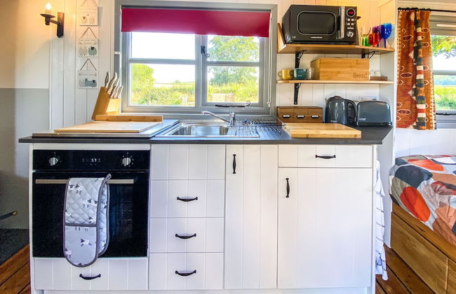 The Hideaway Hut - 1 Bed Shepherds Hut - Hereford - Foto 14