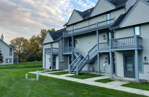 SKIING, HIKING, VILLAGE OF EVILLE MTN ESCAPE - Foto 7