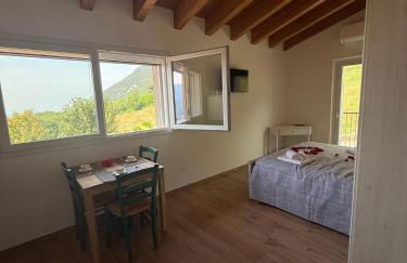 Agriturismo Fattoria Monte Baldo VISTA LAGO - Foto 7