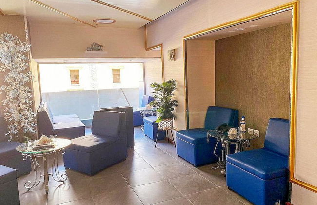 Al Ghubaishi Plaza - Photo 41