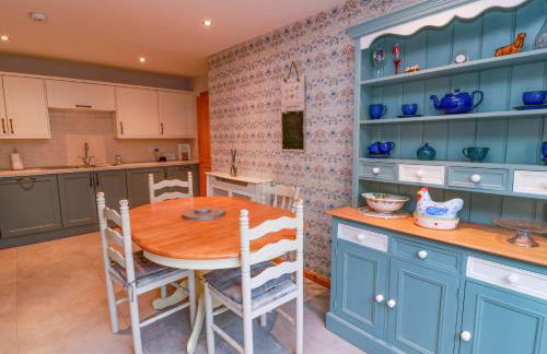 Spring Cottage - Photo 10