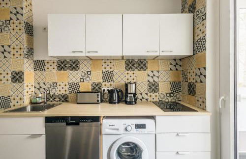 Centrally located 2-room apartment - Foto 16