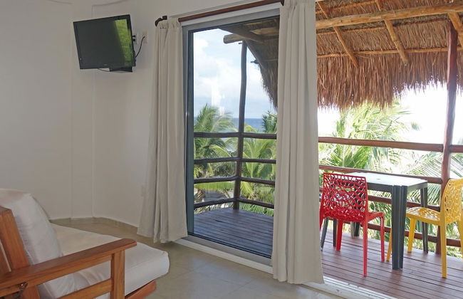 El Fuerte Beach Resort - Photo 33