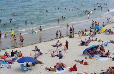 A menos de doscientos metros de la playa - Foto 28