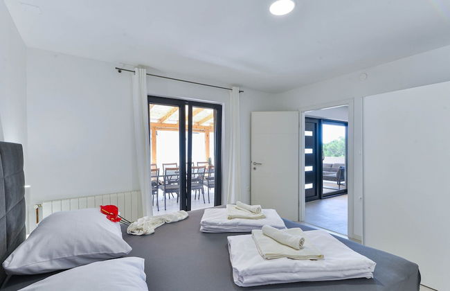 Holiday Home With Private Pool and spa - Foto 4