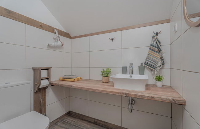 Lukec Estate - Photo 12