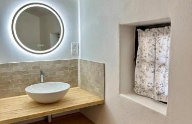 La maison Haut-perché townhouse with view and jacuzzi - Photo 70
