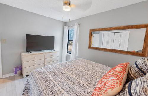 Sea Oats B105 by ALBVR - Pet Friendly - Balcony - Easy Beach Access! - Foto 42