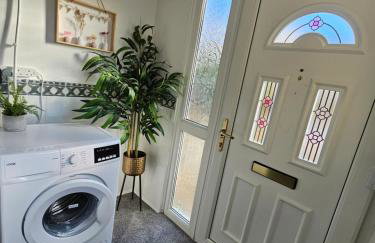 Large Stylish 2 Bedroom Apartment Stevenage Sleep 6 - Foto 39