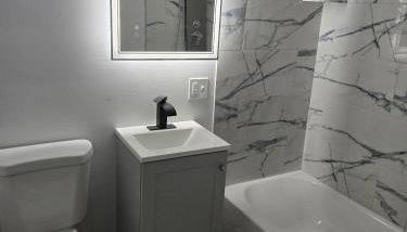 Upscale Peaceful Stay in Gary - Foto 5