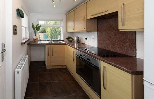 Wivelsfield Retreat- Modern & Spacious Home - Foto 31