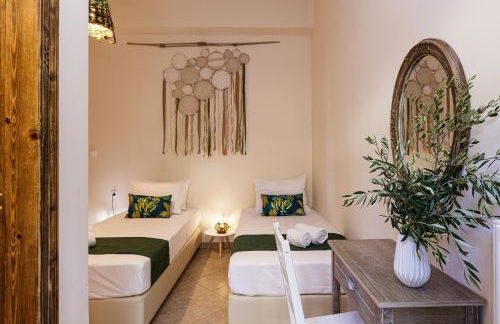 Villa Elodia with Pool & Garden in Heart of Crete - Foto 32