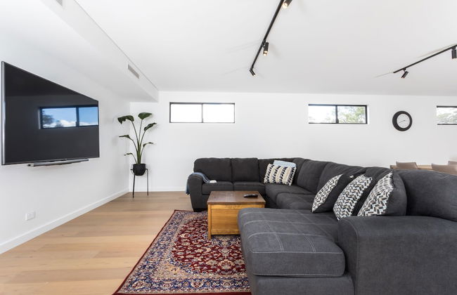 Bluff Street Home by the BnB Collection - Photo 10